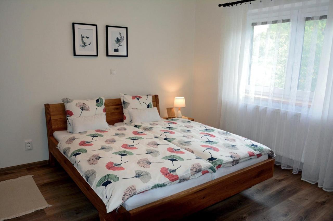 Apartmány u Kotačků Veverske Kninice Exterior foto